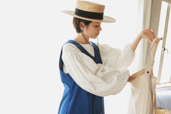 A Influência Cultural na Moda Sustentável mostrando Preservação, Respeito e Renovação