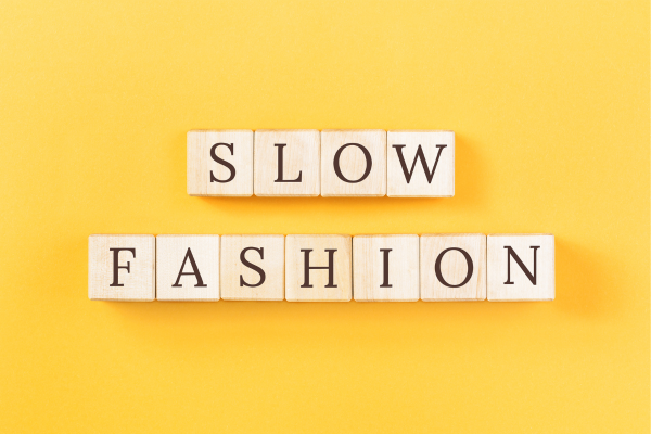 Slow Fashion 2.0 – A Evolução da Moda Lenta e Como Ela Está Transformando o Consumo Consciente