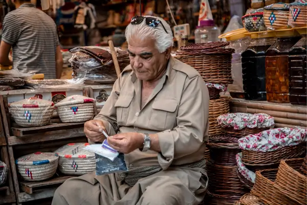 Artesanato Cultural Traz a Renovação do Conhecimento Local Através da Moda Sustentável